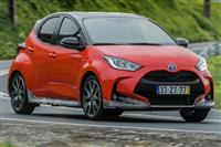 Chi phí thuê xe tự lái đi chơi Tết. Chi phí thuê xe tự lái đi chơi Tết.