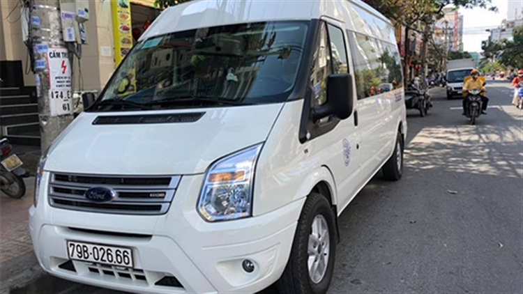 Thủ tục thuê xe 16 chỗ tại Hà Nội cho người mới và những điều cần biết