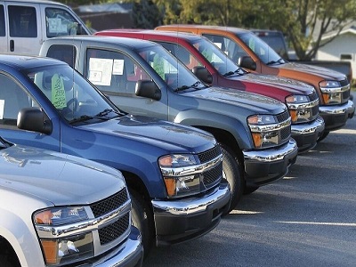 Chắc chắn phải thủ sẵn kinh nghiệm chọn ngày đẹp mua xe ngay thôi