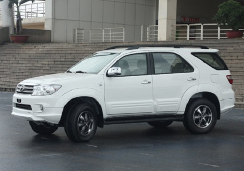 Kinh nghiệm thuê xe du lịch đi city tour vòng quanh Nội thành