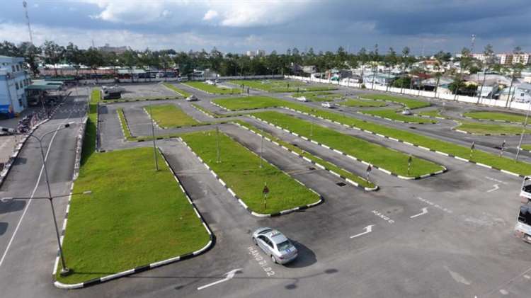 Bằng lái xe B1 và B2 có gì khác nhau