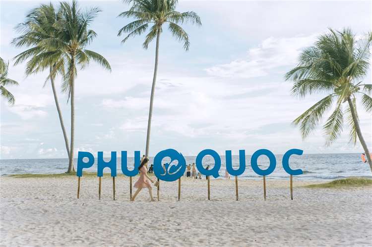 Thuê xe ô tô tự lái ở Phú Quốc